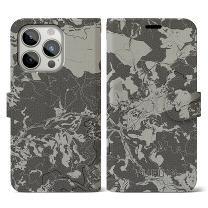 【湯布院（大分県）】地図柄iPhoneケース（手帳タイプ）モノトーン・iPhone 15 Pro 用