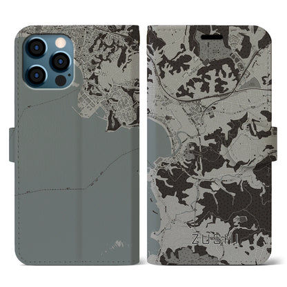 【逗子（神奈川県）】地図柄iPhoneケース（手帳タイプ）モノトーン・iPhone 12 / 12 Pro 用