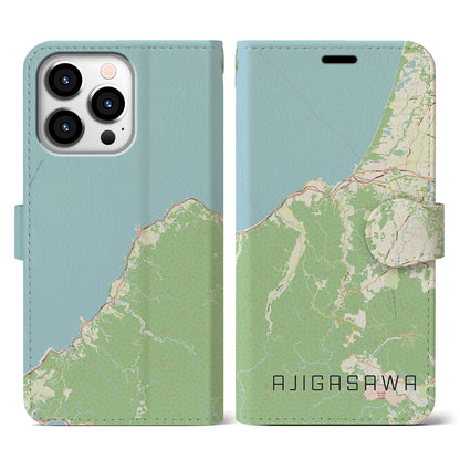【鰺ヶ沢（青森県）】地図柄iPhoneケース（手帳タイプ）ナチュラル・iPhone 13 Pro 用