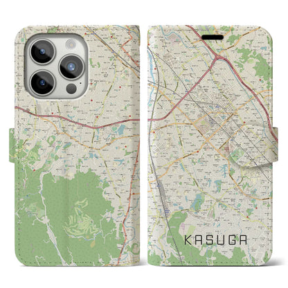 【春日（福岡県）】地図柄iPhoneケース（手帳タイプ）ナチュラル・iPhone 15 Pro 用