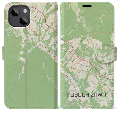 【小淵沢（山梨県）】地図柄iPhoneケース（手帳タイプ）ナチュラル・iPhone 14 Plus 用