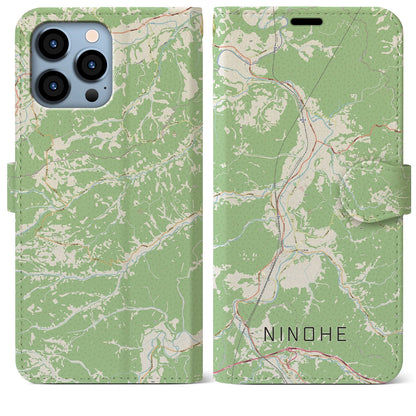 【二戸（岩手県）】地図柄iPhoneケース（手帳タイプ）ナチュラル・iPhone 13 Pro Max 用