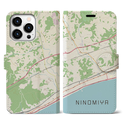 【二宮（神奈川県）】地図柄iPhoneケース（手帳タイプ）ナチュラル・iPhone 13 Pro 用