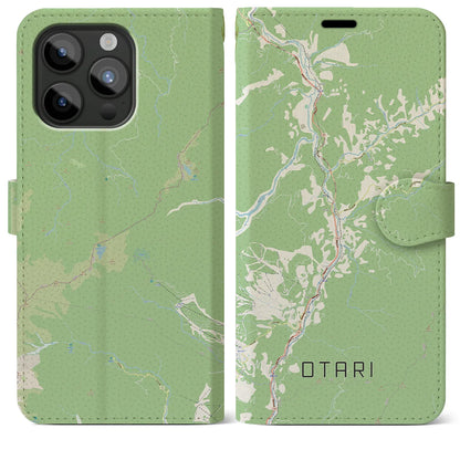 【小谷（長野県）】地図柄iPhoneケース（手帳タイプ）ナチュラル・iPhone 15 Pro Max 用