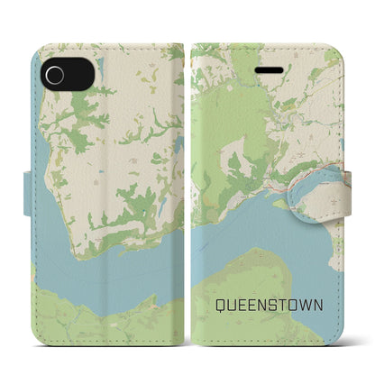 【クイーンズタウン（ニュージーランド）】地図柄iPhoneケース（手帳タイプ）ナチュラル・iPhone SE（第3 / 第2世代） / 8 / 7 / 6s / 6 用