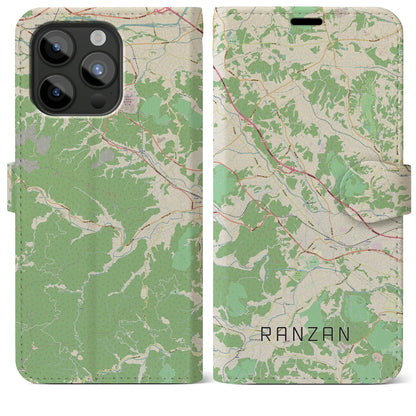 【嵐山（埼玉県）】地図柄iPhoneケース（手帳タイプ）ナチュラル・iPhone 15 Pro Max 用