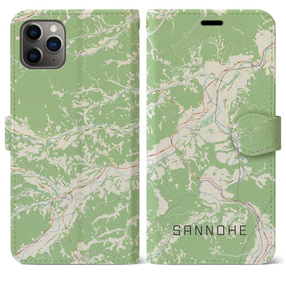 【三戸（青森県）】地図柄iPhoneケース（手帳タイプ）ナチュラル・iPhone 11 Pro Max 用