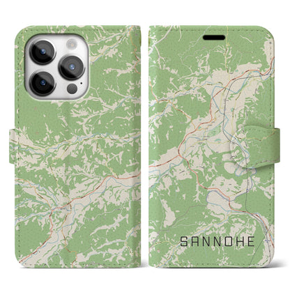 【三戸（青森県）】地図柄iPhoneケース（手帳タイプ）ナチュラル・iPhone 14 Pro 用