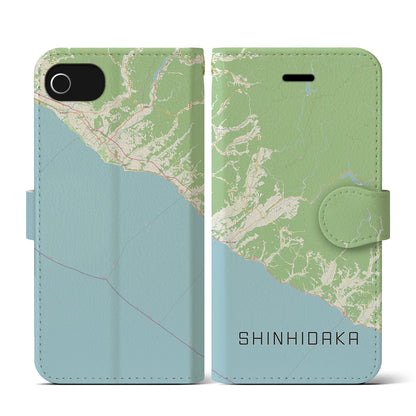 【新ひだか（北海道）】地図柄iPhoneケース（手帳タイプ）ナチュラル・iPhone SE（第3 / 第2世代） / 8 / 7 / 6s / 6 用