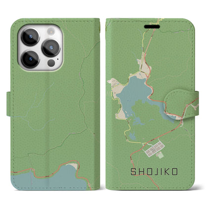 【精進湖（山梨県）】地図柄iPhoneケース（手帳タイプ）ナチュラル・iPhone 14 Pro 用
